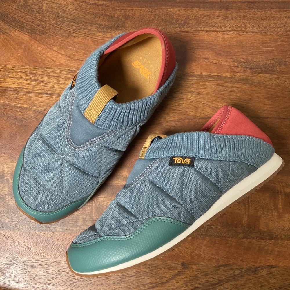 Teva  ReEmber Terrain Teal Green Quilted Slip On Shoes Womens Size 6